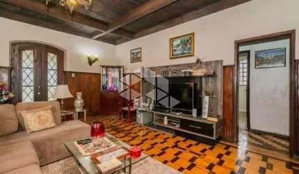 Casa 3 dorms à venda Avenida Heitor Vieira, Belém Novo - Porto Alegre