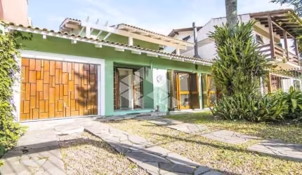 Casa de 6 dormitórios em Ipanema