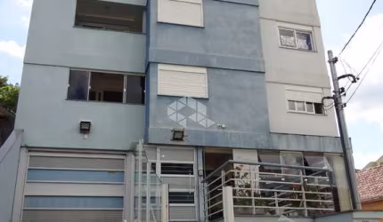 Duplex com 2 dormitórios (1suíte) com 103,83m² ,Terraço e sacada com churrasqueira , garagem coberta localizado no Medianeira.