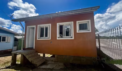 Linda casa para venda no bairro Charqueadas