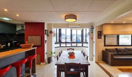 Apartamento Duplex com 3 dormitórios sendo 1 suíte e terraço no Bairro Diamantino