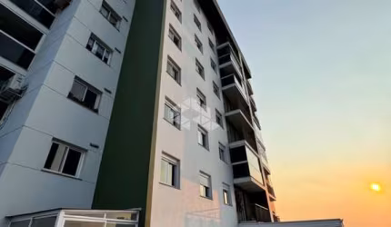 Apartamento dois quartos com suíte