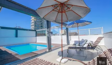 Casa com 5 dormitórios, no Cinquentenário