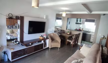 SOBRADO TRIPLEX TOTALMENTE MOBILIADO