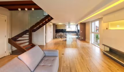 Apartamento duplex com 3 suítes e 3 vafas no Exposição.