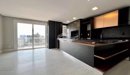 Apartamento a venda com 3 dormitórios, uma suite e 97 m² privativos.