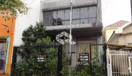 Prédio comercial de 500m² no bairro Partenon