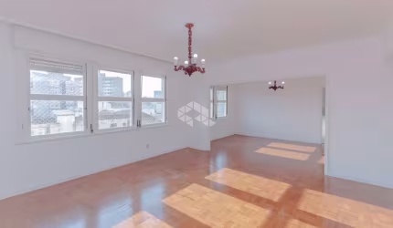 Apartamento de 03 dormitórios com 159m² no bairro Bom Fim.