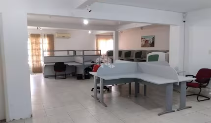 Prédio Comercial com 666m² na Tristeza, perto da Av. Wenceslau Escobar