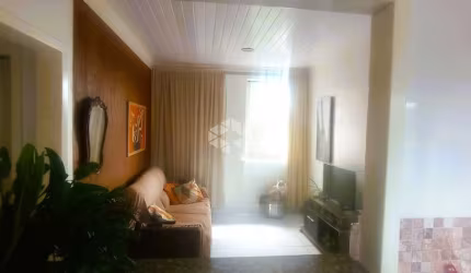 Apartamento à venda, com 2 quartos, 1 vaga de garagem, Passo da Areia - Porto Alegre