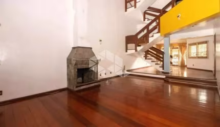 Casa com 4 quartos 430m² no bairro Jardim Itu