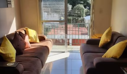 APARTAMENTO MOBILIADO COM DOIS DORMITÓRIOS CENTRAL