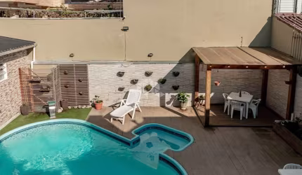 Casa 4quartos/dormitórios, 4vagas