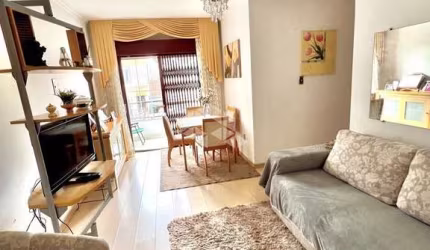 APARTAMENTO CENTRAL DOIS DORMITÓRIOS COM SUÍTE EM SANTA MARIA