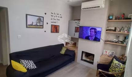 Casa de Alvenaria com dois Dormitórios no Bairro Menino Deus