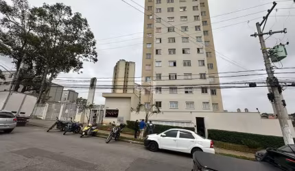 Apartamento á venda em Itaquera