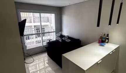 Apartamento a Venda na Vila Ré 40 m² , 2 dorm, sala, cozinha e banheiro.
