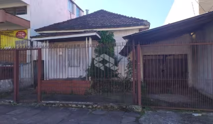 Terreno plano , com  área total de 300m² no bairro Sarandi.