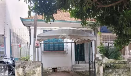 Terreno nobre com 261m² no bairro Petrópolis