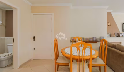 Apartamento Garden com 170m² 3 dormitórios com 2 vagas - Jr Itu em Porto Alegre