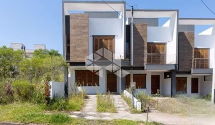 Sobrado em estilo contemporâneo no bairro Guarujá
