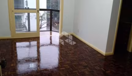 ? Apartamento ideal para estudantes da PUC! Reformado, 1 dormitório