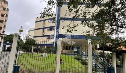 Apartamento de 92m2, bairroTristeza; 3 dorms + dep empregada + 2 vagas de garagem escrituradas