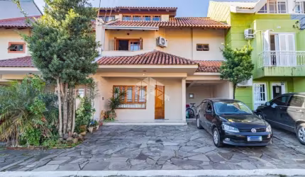 CASA EM CONDOMÍNIO 3 QUARTOS E 2 VAGAS DE GARAGEM NO BAIRRO IPANEMA