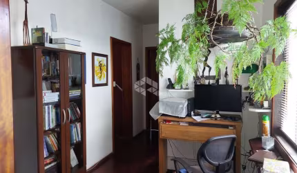 Casa com 5 Quartos e 5 banheiros à Venda, 308 m²