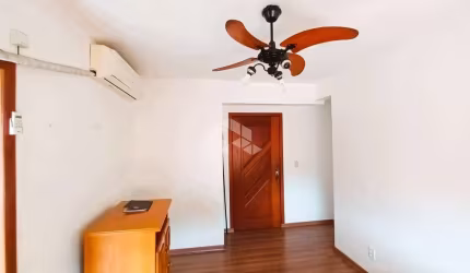 Apartamento com 02 dormitórios sem vaga, bairro Tristeza