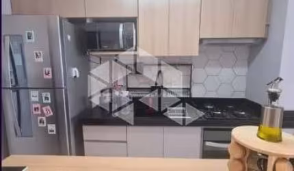 2 dormitórios sendo 1 suíte