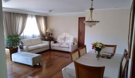 Apartamento em Moema