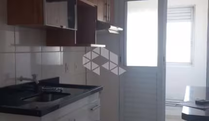 Apartamento com 3 Quartos e 2 banheiros à Venda, 63 m² por R$ 450.000