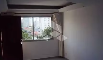 Apartamento em Vila Firmiano Pinto