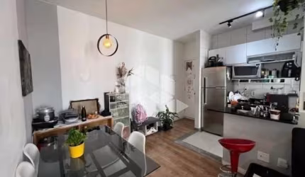 Apartamento em Parque Reboucas