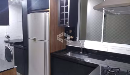 Apartamento à Venda com 2 Quartos, 1 Banheiro, 1 Vaga com 50m² por R$390.000,00