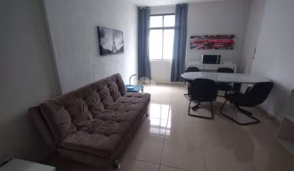 Apartamento à Venda com 2 Quartos, 1 Vaga de Garagem, com 67m²