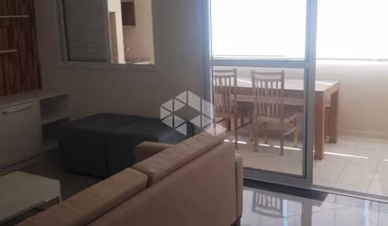 Apartamento em Vila Firmiano Pinto