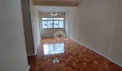 Apartamento em Aclimação com 80m²