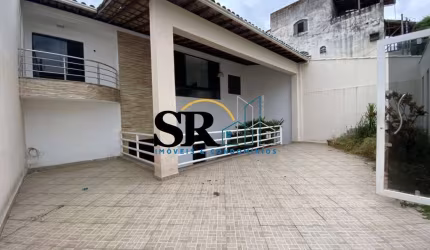VENDE-SE CASA NO LOURDES (R$ 900.000,00)