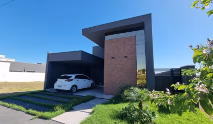 Casa Térrea 2 suítes Primor das Torres