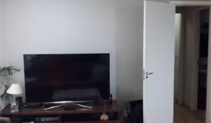 Apartamento á venda no Campo Grande