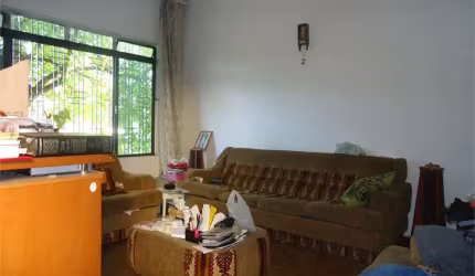Casa térrea á venda na região Interlagos perto Colégio Humboldt!