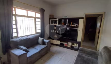 Casa á  venda no Jardim Satélite - Interlagos,