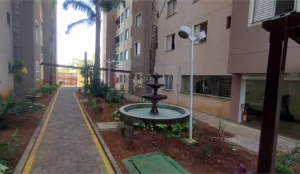 Apartamento com 02 Dormitórios a venda no Bairro Socorro