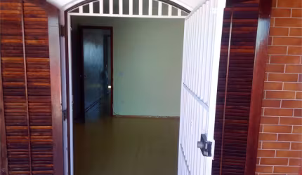 Sobrado á venda no Pedreira - Interlagos