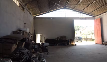 Galpão Comercial a venda no Campo Limpo