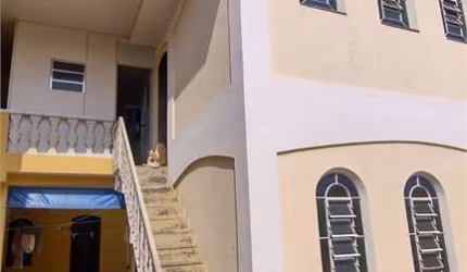 Sobrado com 3 quartos à venda no Jardim Colonial