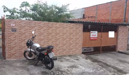 Casa com 3 quartos á venda - Bairro Jardim Maria Rita!
