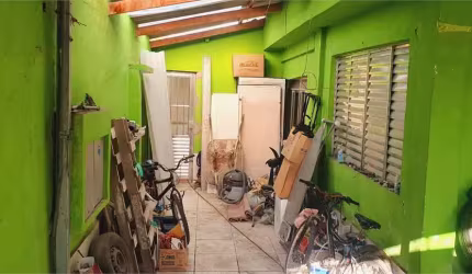 Imóvel para renda, possui 2 casas e 1 salão comercial para venda na Região do Varginha SP